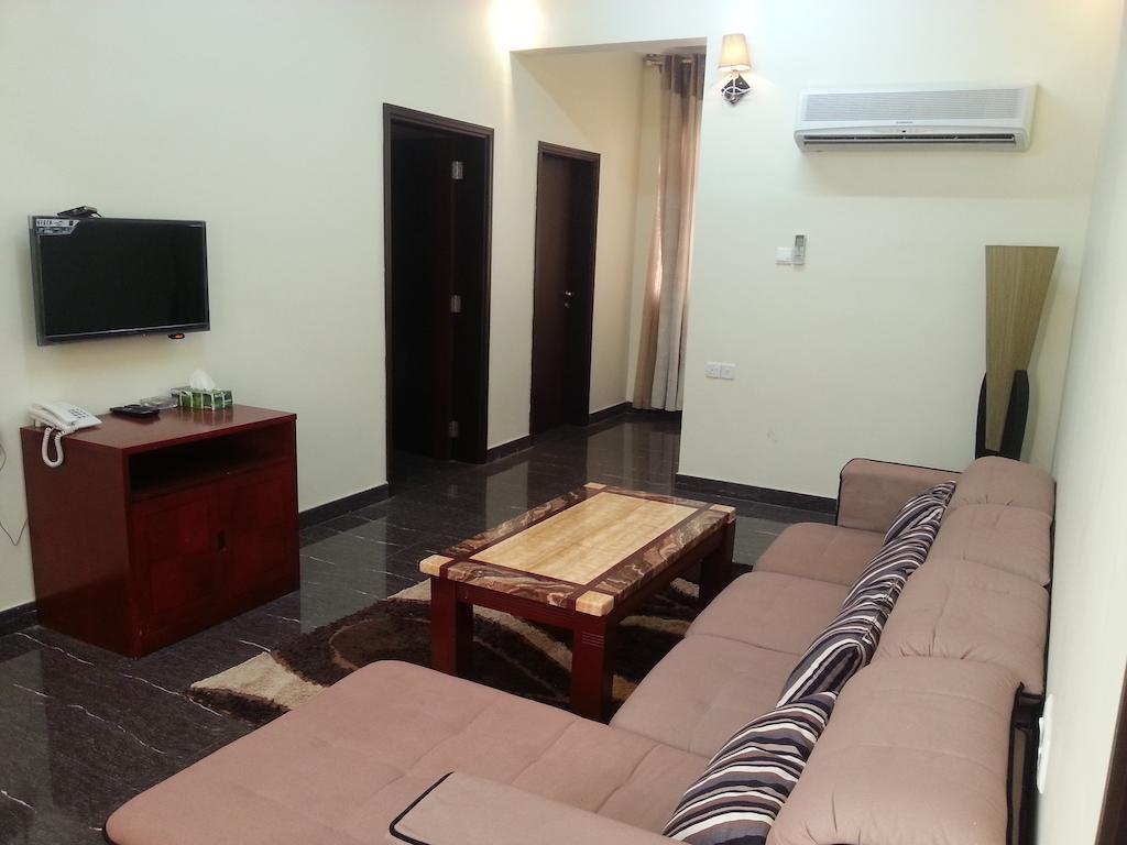 Rimal Hotel apartamentowy 4*